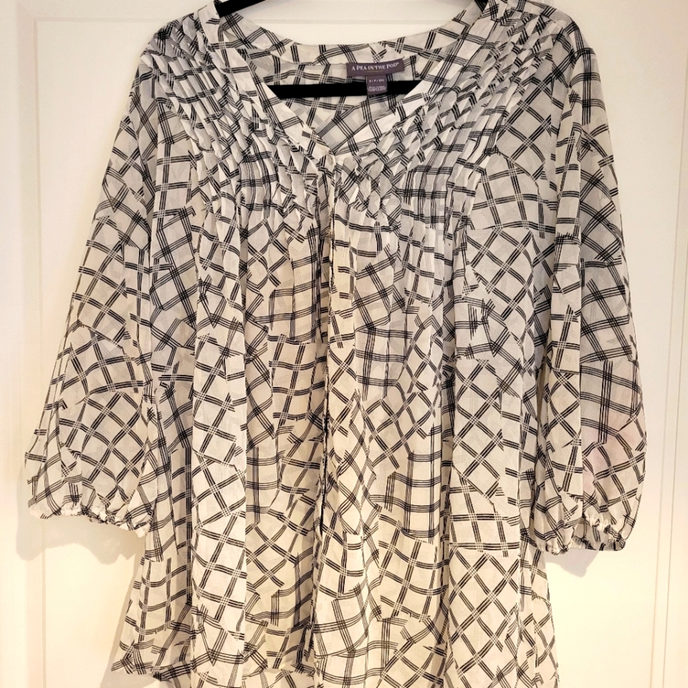 A Pea in the pod maternity blouse.